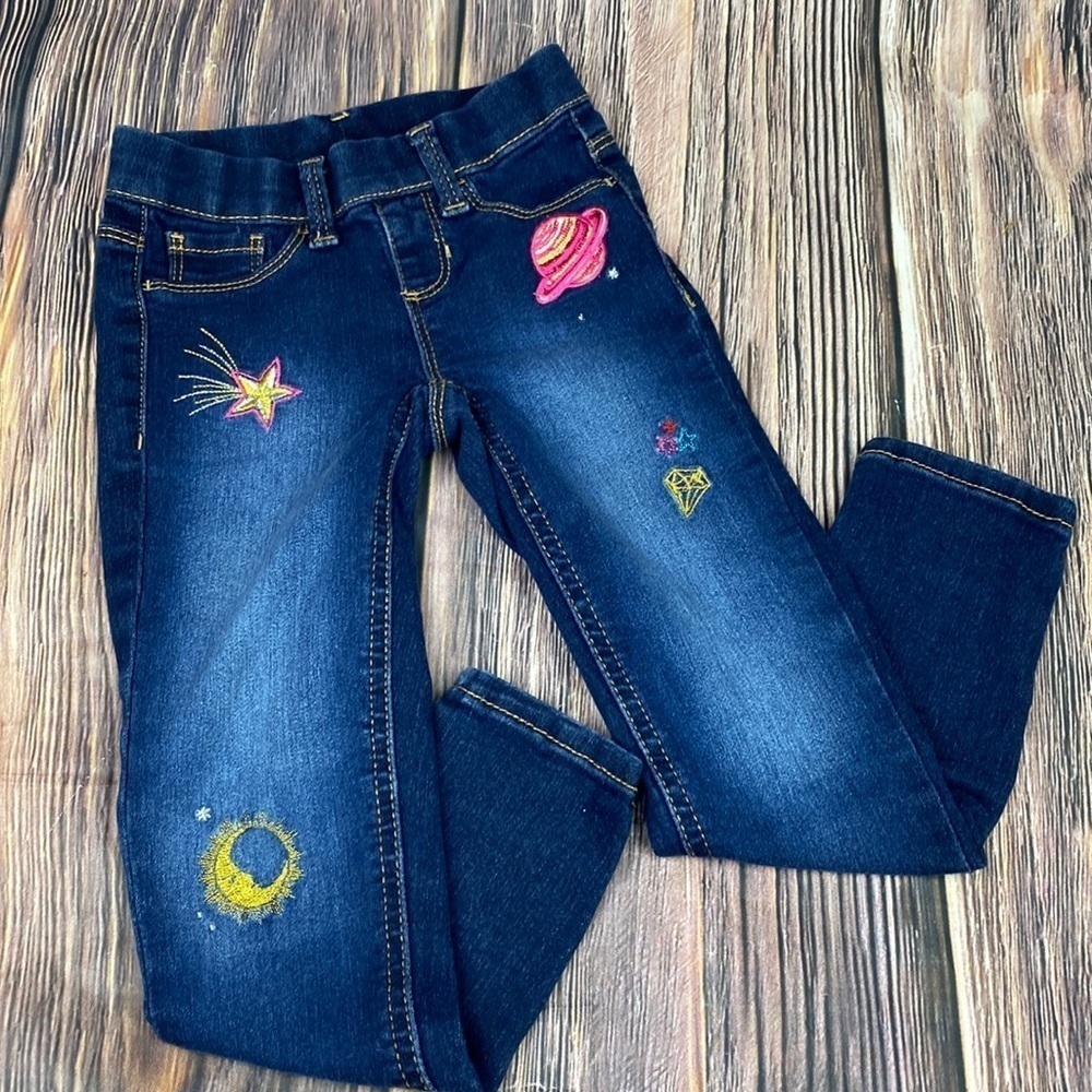 Wonder Nation Dark Wash Skinny Space Themed Pants- 4-5 yrs